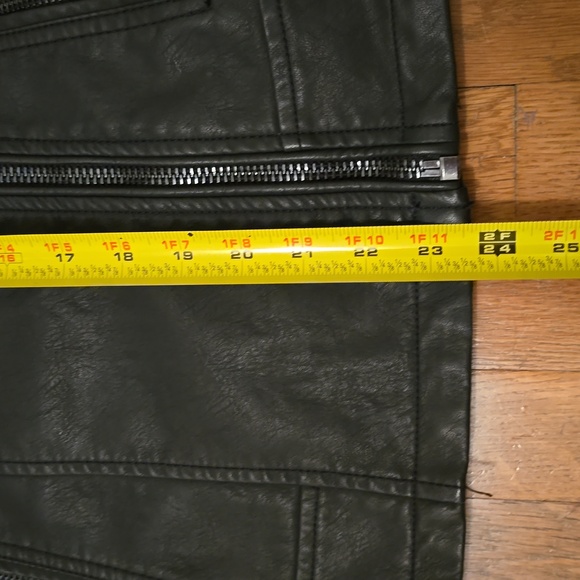 A.N.A. BRAND WOMENS BLACK IMITATION LEATHER JACKET SIZE XS - Picture 15 of 16